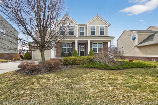 59163 Peters Barn Drive, Lyon Charter Township, MI 48178