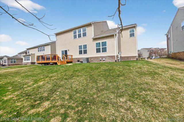 59163 Peters Barn Drive, Lyon Charter Township, MI 48178