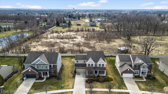 59163 Peters Barn Drive, Lyon Charter Township, MI 48178