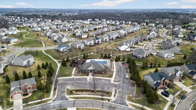 59163 Peters Barn Drive, Lyon Charter Township, MI 48178