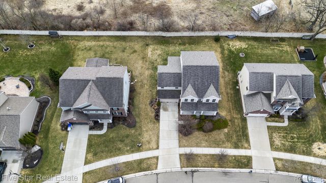 59163 Peters Barn Drive, Lyon Charter Township, MI 48178