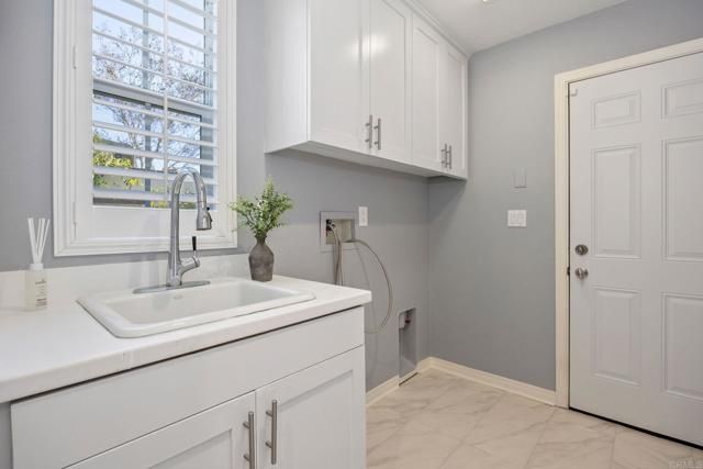 6903 Goldstone, Carlsbad, CA 92009