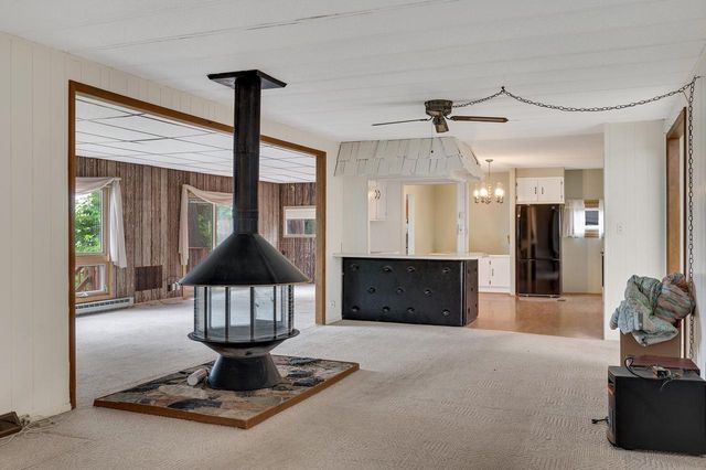 W3233 State Road 16, West Salem, WI 54669