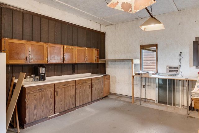 W3233 State Road 16, West Salem, WI 54669