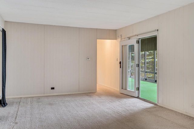 W3233 State Road 16, West Salem, WI 54669