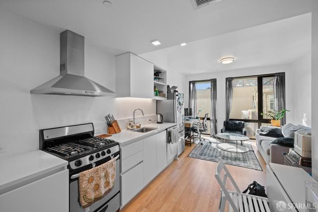 1545 Pine Street 410, San Francisco, CA 94109