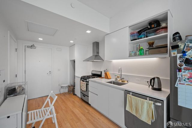 1545 Pine Street 410, San Francisco, CA 94109