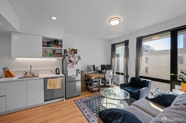 1545 Pine Street 410, San Francisco, CA 94109