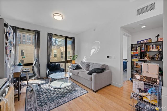 1545 Pine Street 410, San Francisco, CA 94109