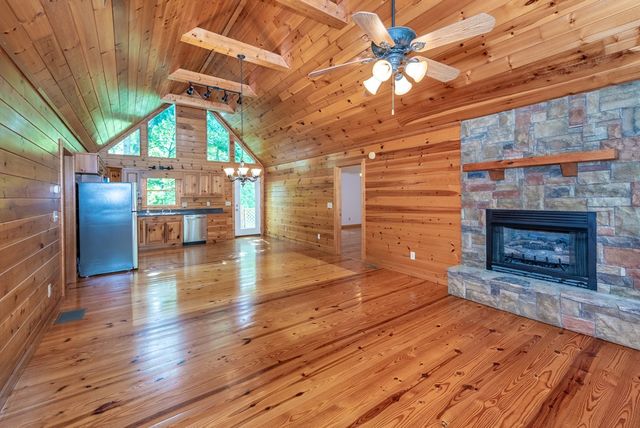 156 Modal Lane, Ellijay, GA 30540