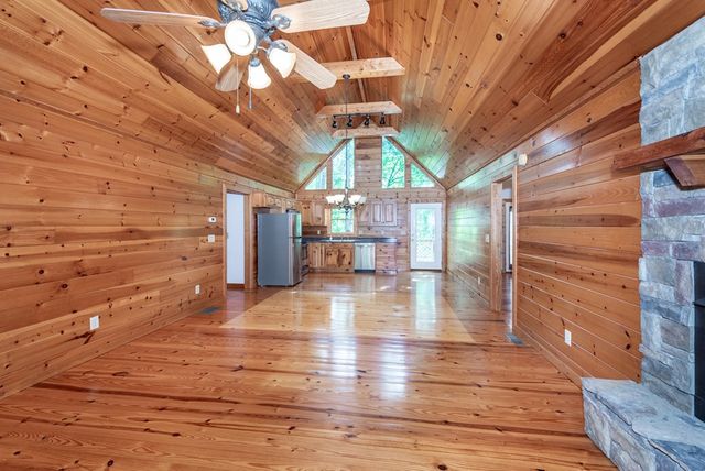 156 Modal Lane, Ellijay, GA 30540