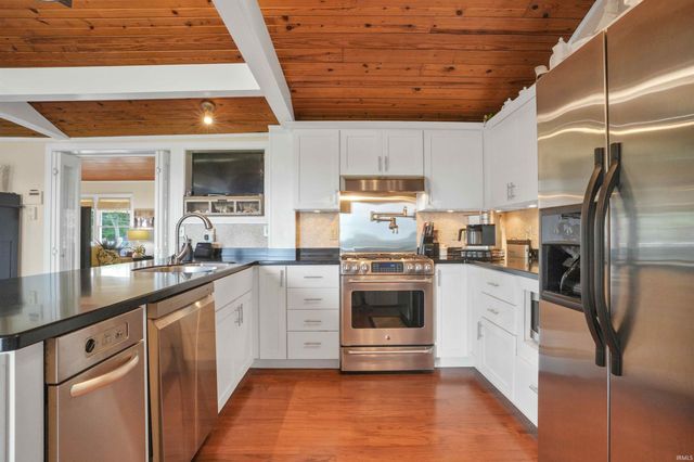 7018 Swallow Road, Cannelton, IN 47520