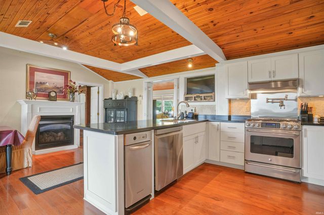 7018 Swallow Road, Cannelton, IN 47520