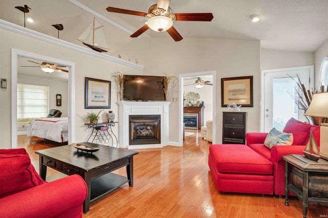 7018 Swallow Road, Cannelton, IN 47520