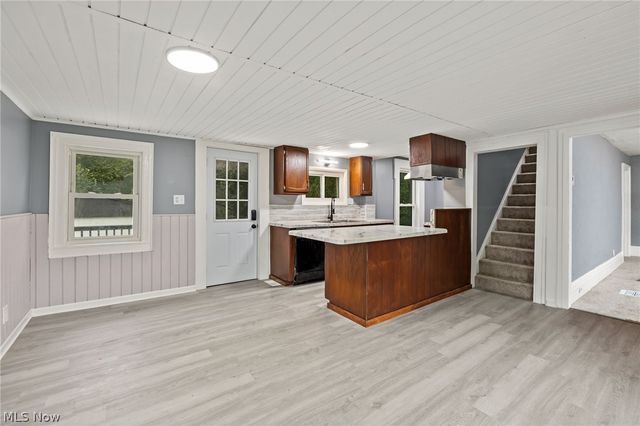 38867 Butternut Ridge Road, Elyria, OH 44035