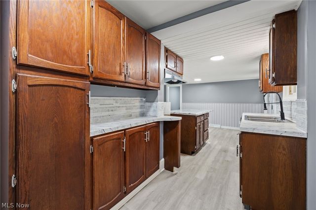 38867 Butternut Ridge Road, Elyria, OH 44035