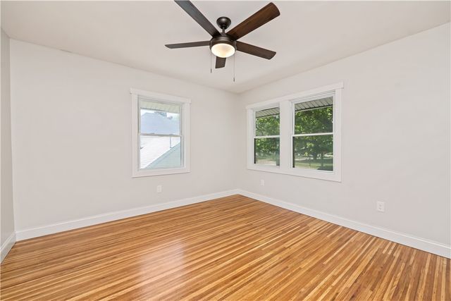 2936 Lake Avenue, Rochester, NY 14612