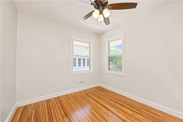2936 Lake Avenue, Rochester, NY 14612