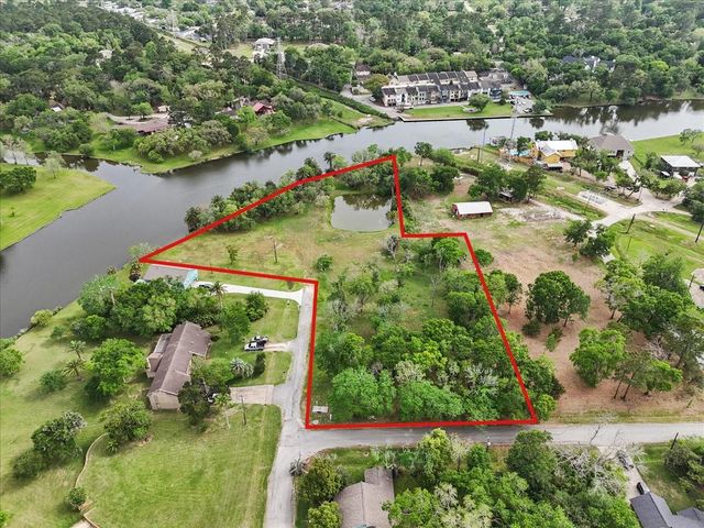 2725 49th Street, Dickinson, TX 77539