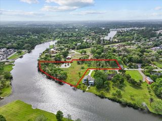 2725 49th Street, Dickinson, TX 77539
