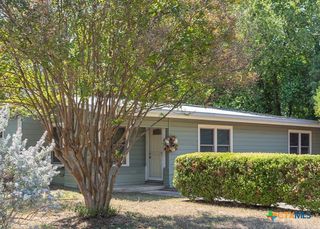 622 Conway Drive, San Marcos, TX 78666