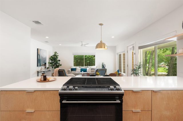 5507 Duval ST A, Austin, TX 78751