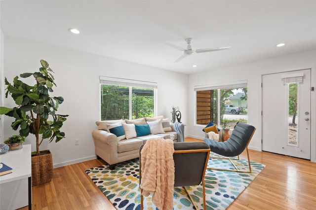 5507 Duval ST A, Austin, TX 78751