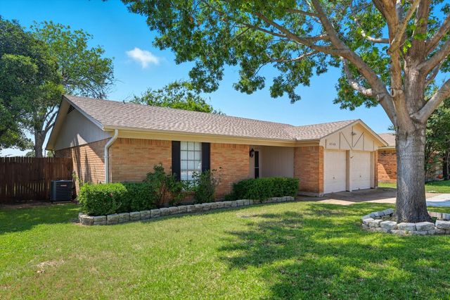 6540 Meadowlark Lane E, Watauga, TX 76148