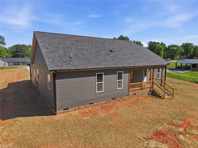 266 Mount Zion Church Road, Stokesdale, NC 27357