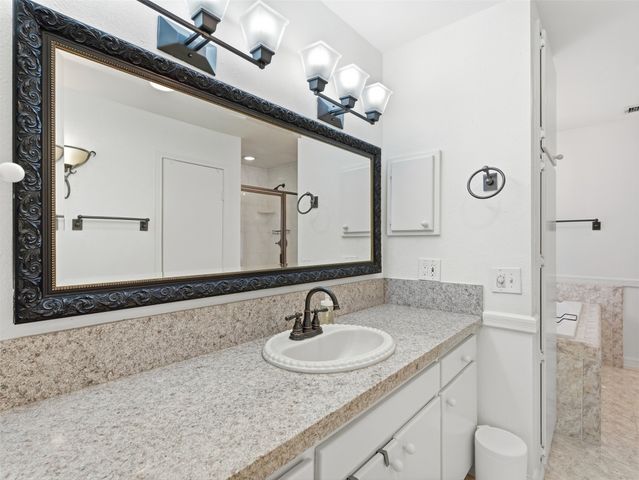 1112 Kings Highway, Dallas, TX 75208