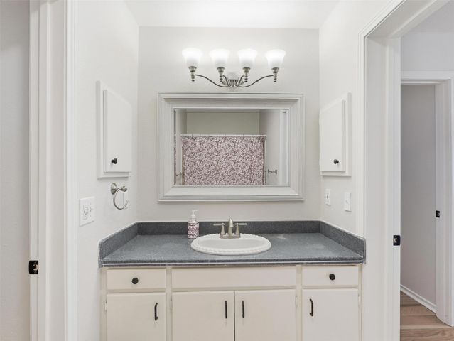 1112 Kings Highway, Dallas, TX 75208
