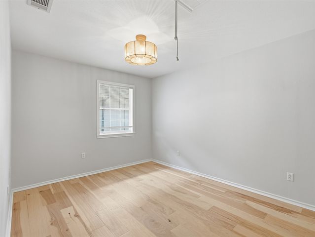 1112 Kings Highway, Dallas, TX 75208