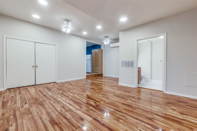 1112 Kings Highway, Dallas, TX 75208