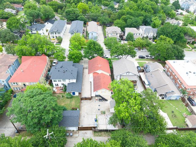 1112 Kings Highway, Dallas, TX 75208