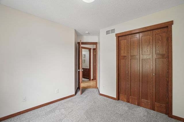 11292 Lambert Court, Hanover, MN 55341