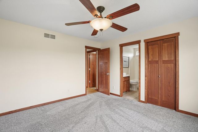 11292 Lambert Court, Hanover, MN 55341