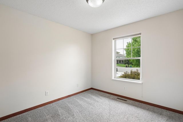 11292 Lambert Court, Hanover, MN 55341