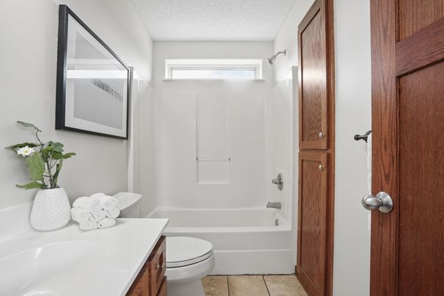 11292 Lambert Court, Hanover, MN 55341