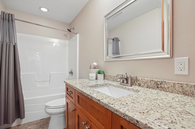 11292 Lambert Court, Hanover, MN 55341