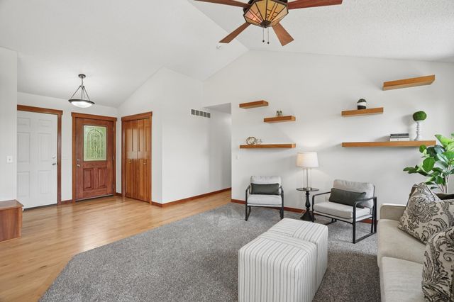 11292 Lambert Court, Hanover, MN 55341