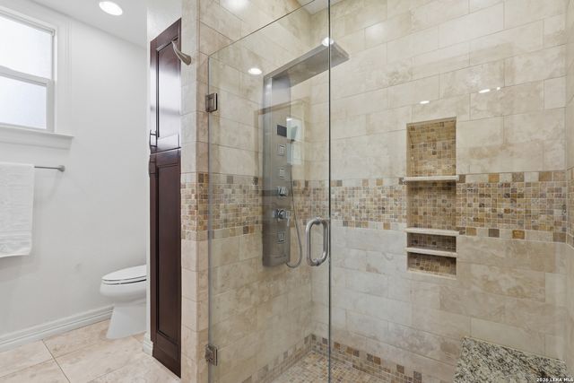 8430 Twisted Oaks, Garden Ridge, TX 78266