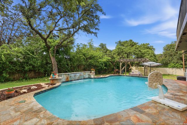 8430 Twisted Oaks, Garden Ridge, TX 78266