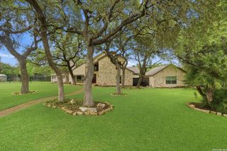 8430 Twisted Oaks, Garden Ridge, TX 78266