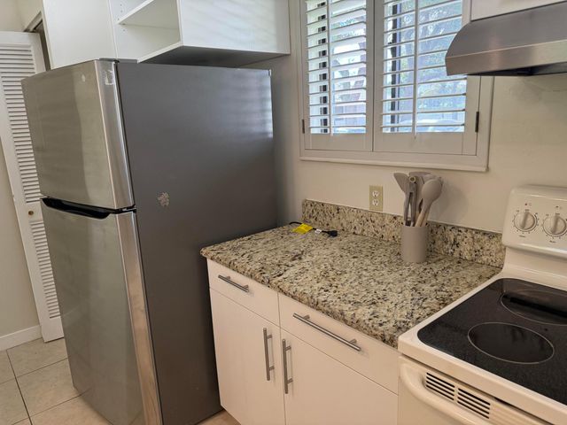 112 Club Drive, Palm Beach Gardens, FL 33418