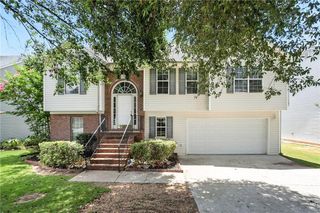 11747 Spring Lake Way, Fayetteville, GA 30215