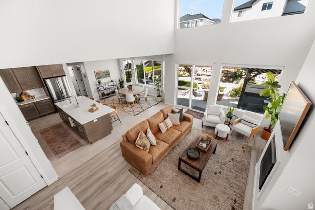 2837 S GREENHEAD DR, Saratoga Springs, UT 84045