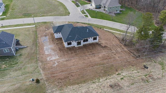 2050 Arbor Ridge Way, Janesville, WI 53548