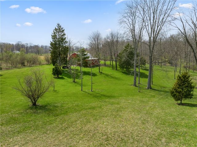 3915 S US 68, Xenia, OH 45385