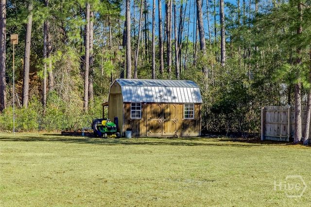 112 Bridgewood Drive, Springfield, GA 31329