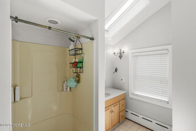 496 W Park Avenue, Ocean Twp, Oakhurst, NJ 07755